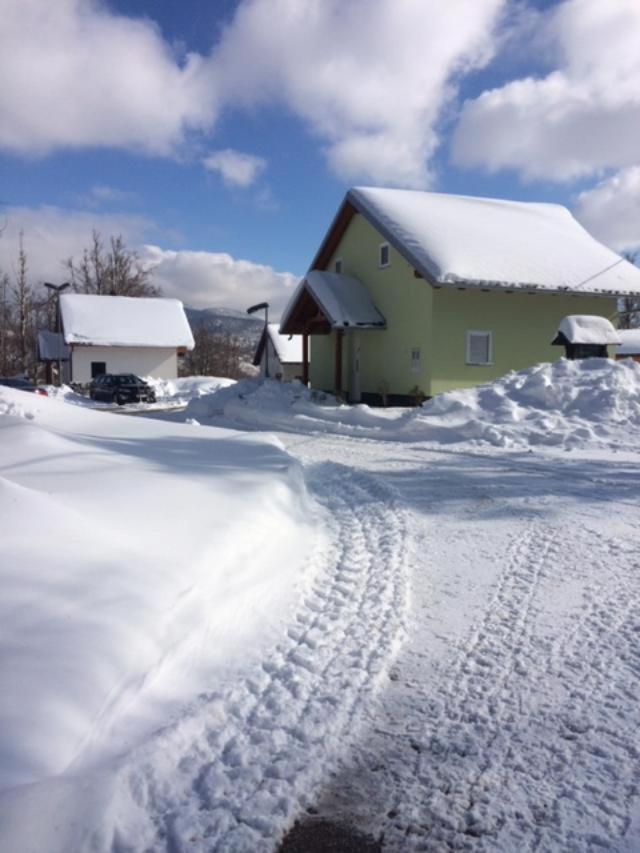 Holiday Home Kuca Gorica Blanca Fužine Exteriör bild